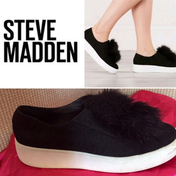 Steve Madden Shoes - Steve Madden pompom shoes